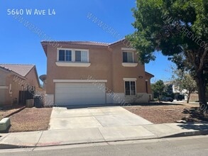 Building Photo - 5640 W Ave L4