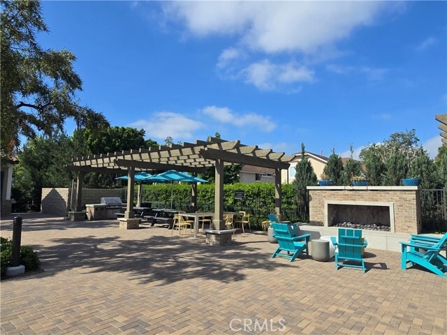 Building Photo - 336 Lantana Dr