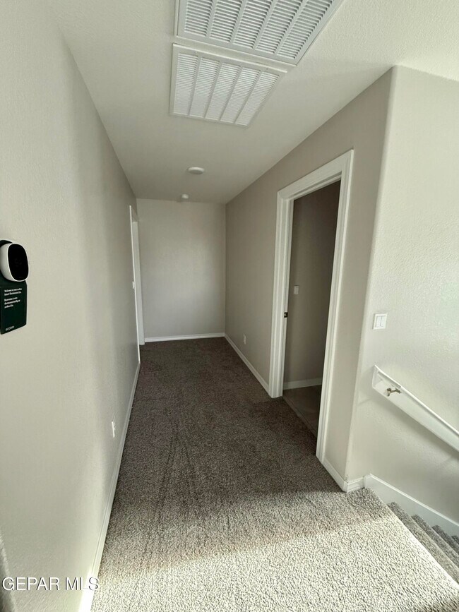 Building Photo - 12868 Star Gaze Ave