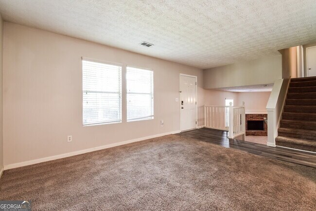 Building Photo - 5620 Regency Forest Ct