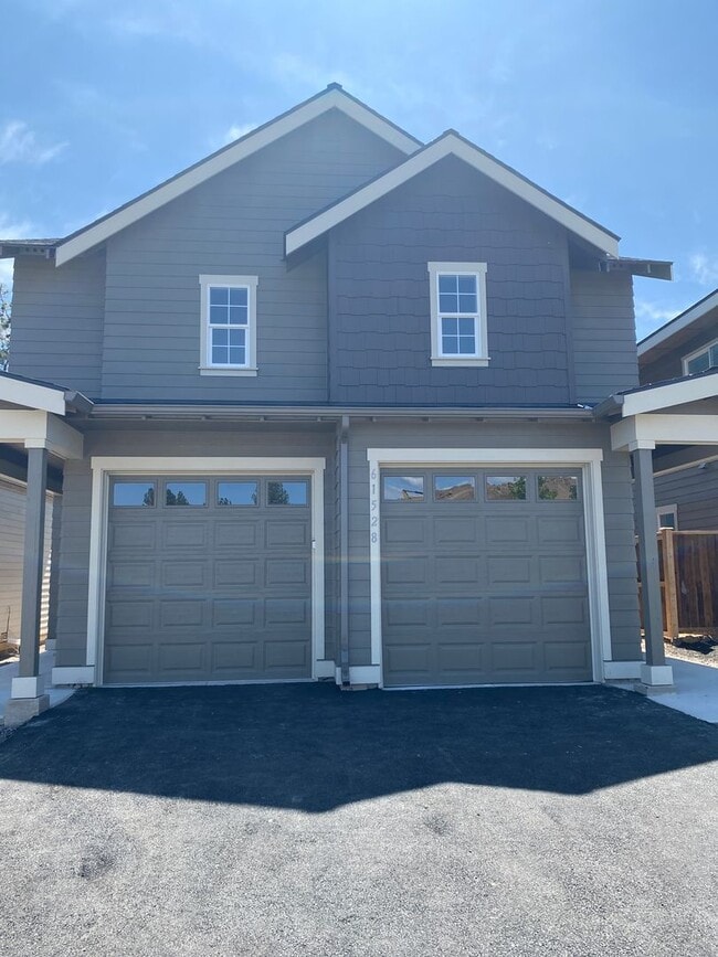 Building Photo - Duplex in Farmington Village