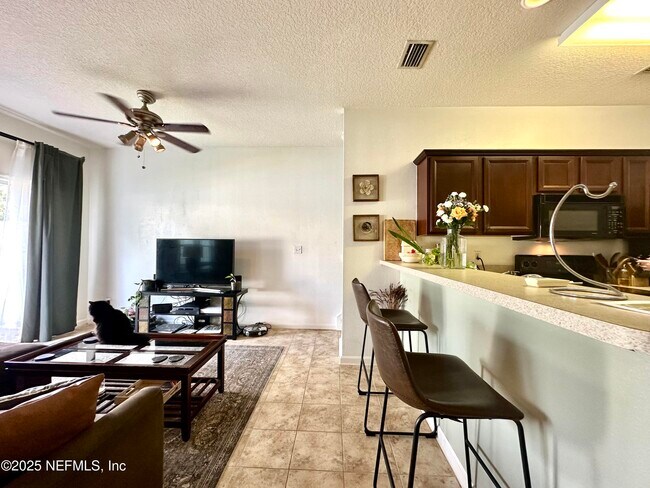 Building Photo - 1659 Biscayne Bay Cir