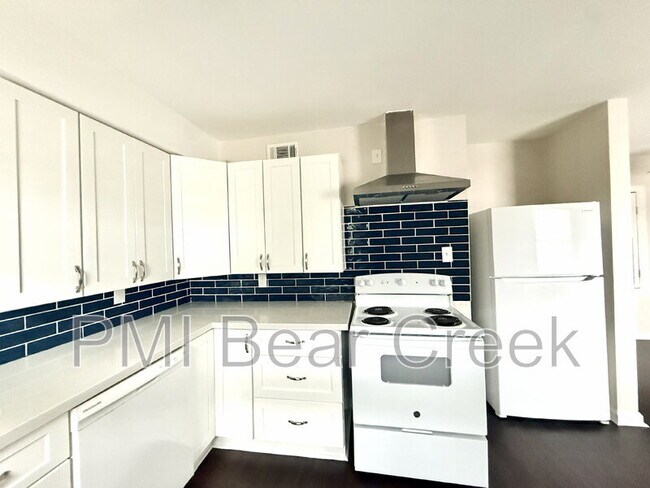 Building Photo - 1824 Thonig Rd