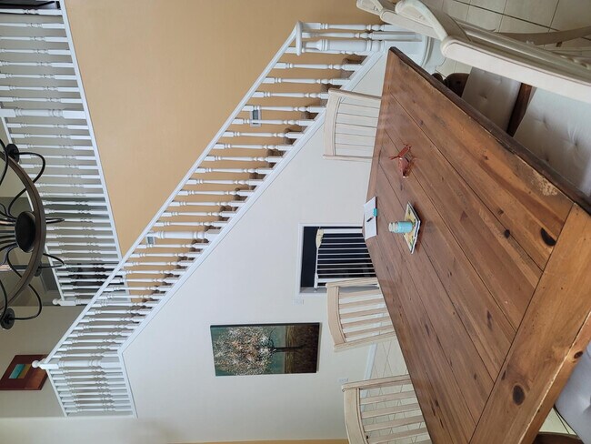 Building Photo - 3826 E Cat Balue Dr