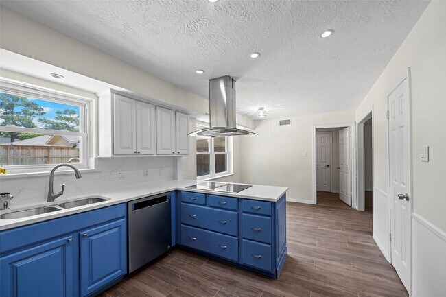 Building Photo - 8114 Coolshire Ln