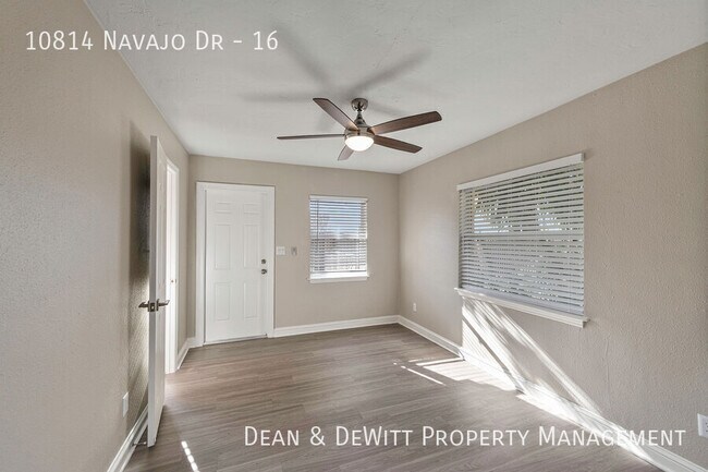 Building Photo - 10814 Navajo Dr