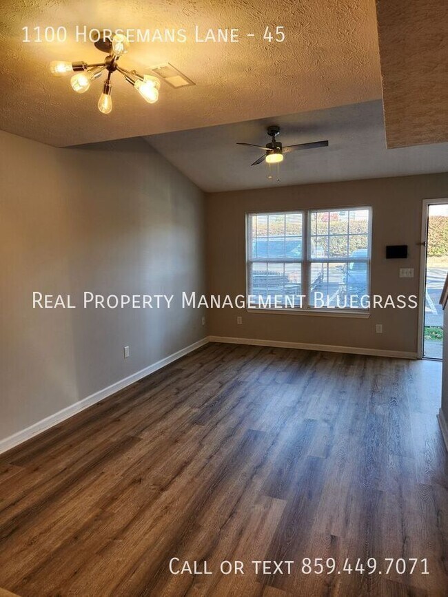 Building Photo - 1100 Horsemans Ln