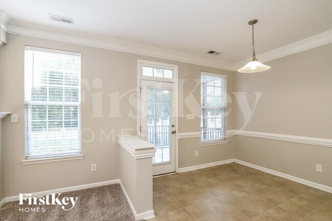 Building Photo - 1415 Paulonia Way