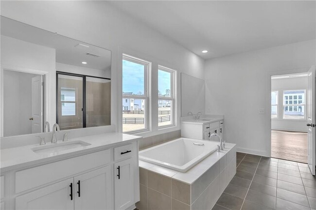 Building Photo - 1997 Freestone Wy