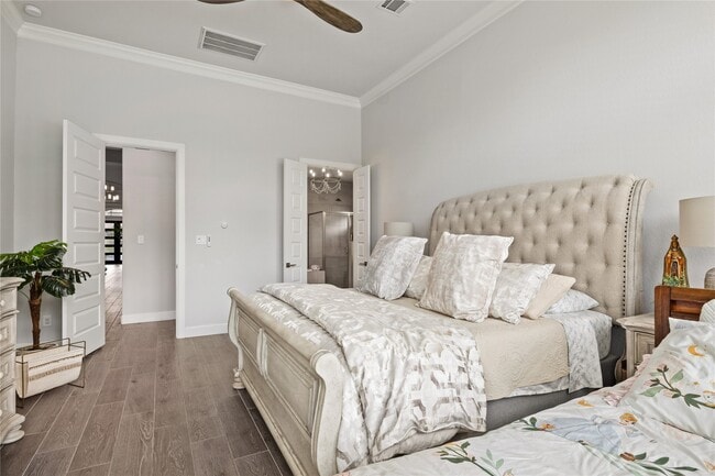 Building Photo - 5435 Farm Hill Way