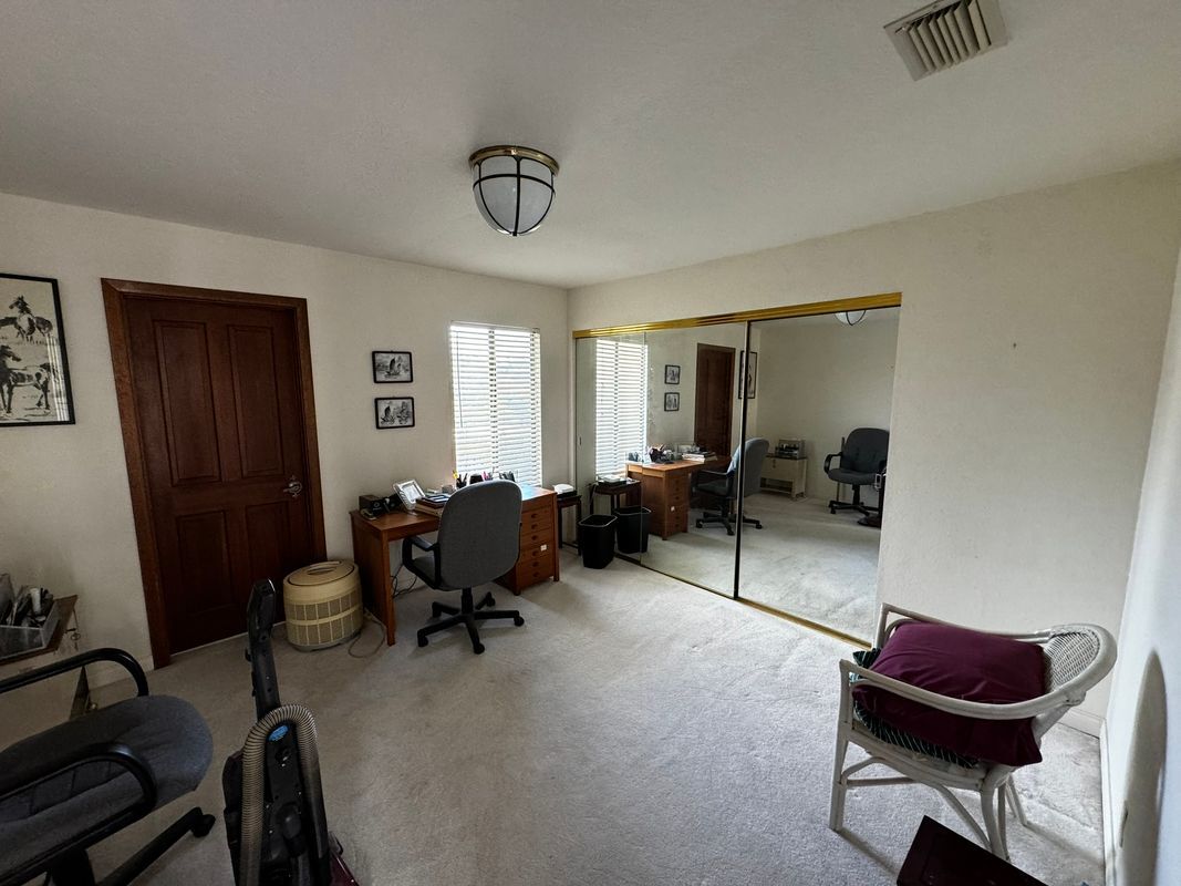 Building Photo - 1213 Via Zumaya