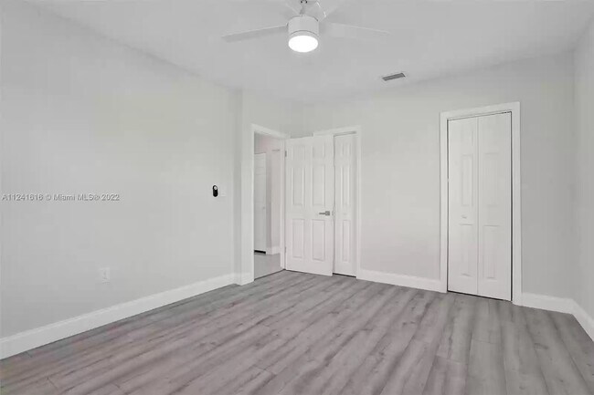 Building Photo - 2410 Rodman St
