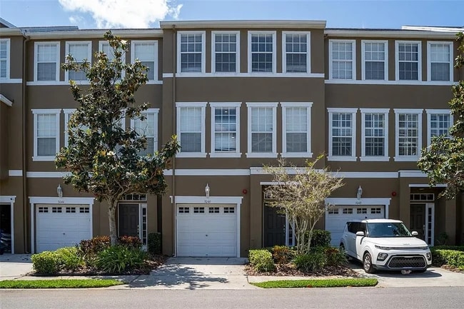 Building Photo - 3046 Pointeview Dr