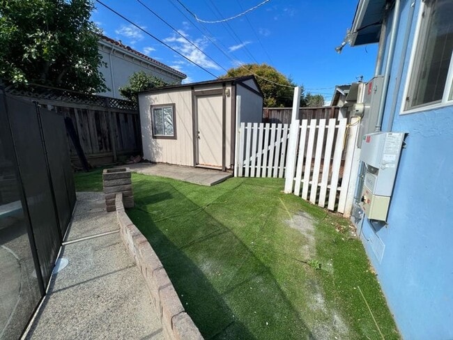 Building Photo - 4BD/2BA Newly Remodelled Cambrian Park Hom...