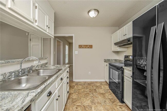 Building Photo - 1432 Rougemart Dr