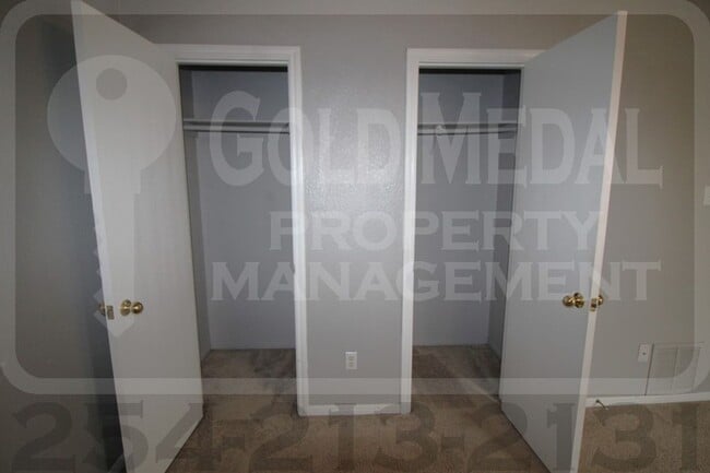 Building Photo - 1408 Pima Trail