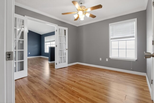 Building Photo - 4799 Coronado Cir