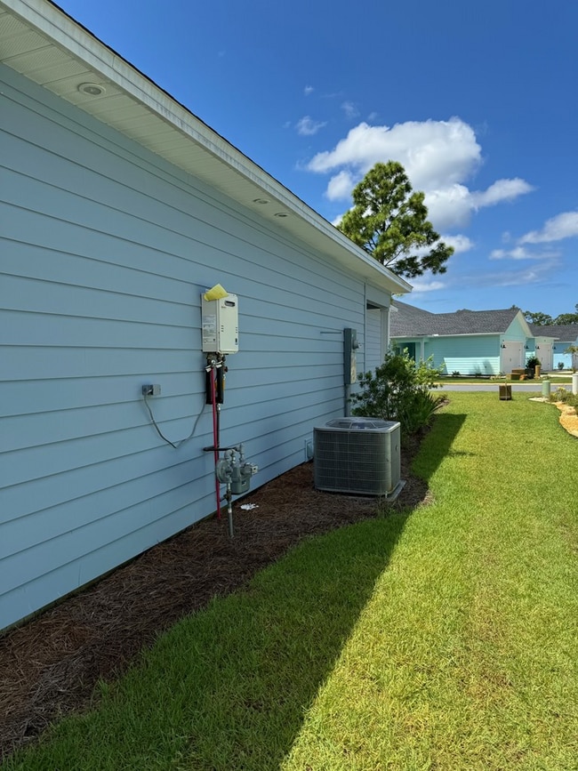 Building Photo - 207 Mosaic Dr