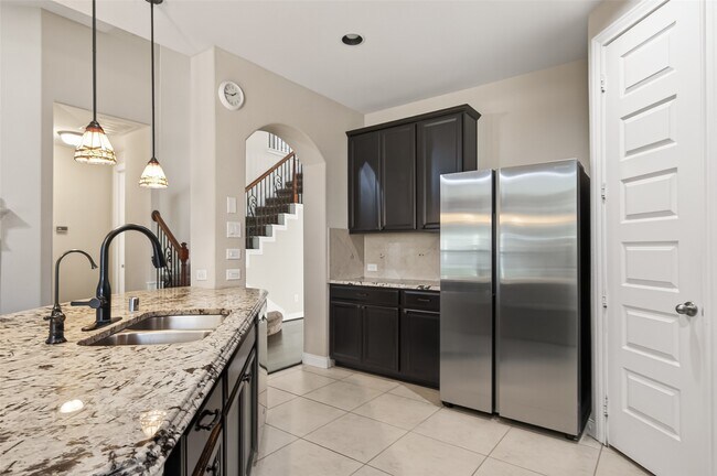 Building Photo - 3002 Overbrook Meadow Ln