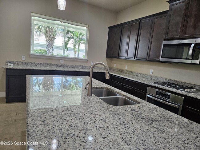 Building Photo - 3839 Poseidon Way