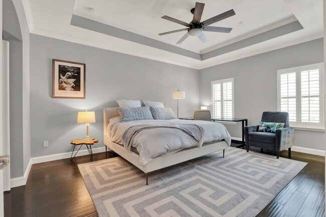Building Photo - Stunning 3/3.5 Baldwin Park Townhome with 2-Car Garage & Upgrades Galore!