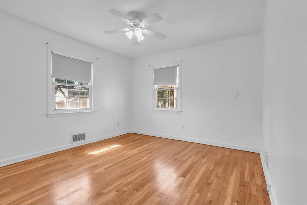 Building Photo - 253 Fairmount Ave