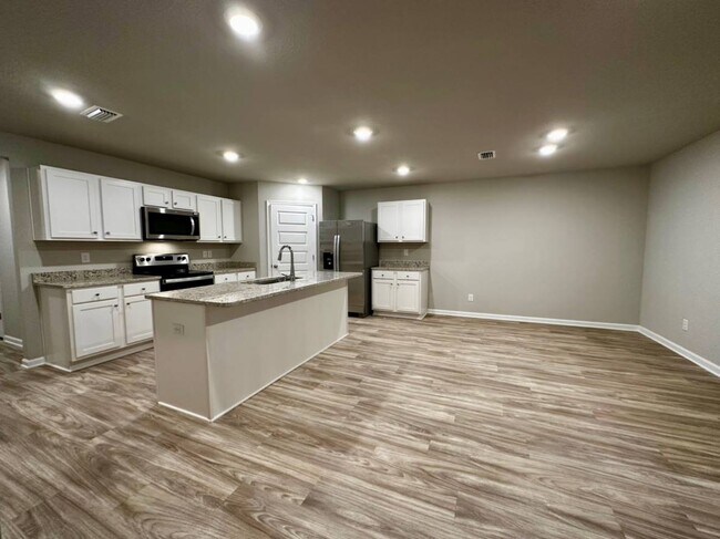 Building Photo - 23964 Unbridled Lp