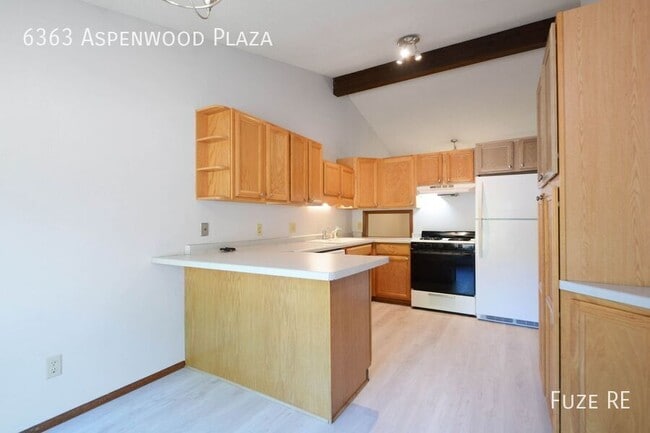 Building Photo - 6363 Aspenwood Plaza