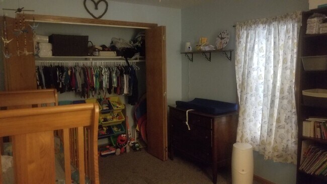 Bedroom - 1040 Cedar St