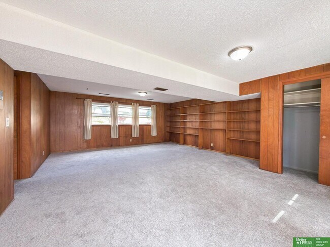 Building Photo - 5029 Arbor Cir
