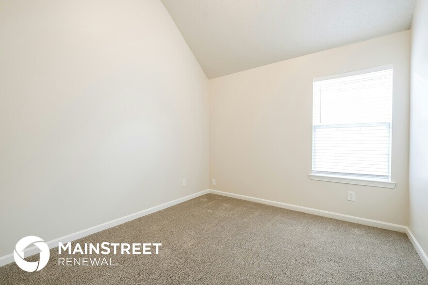 Building Photo - 305 Barshay Dr