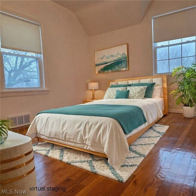 Building Photo - 3698 Washington Blvd