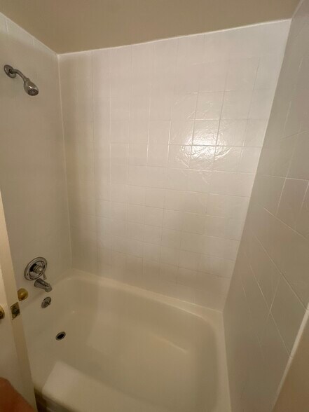 Building Photo - 7208 Donnell Pl