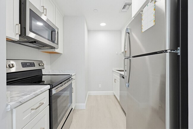 Building Photo - 212 Franklin Crossing Rd