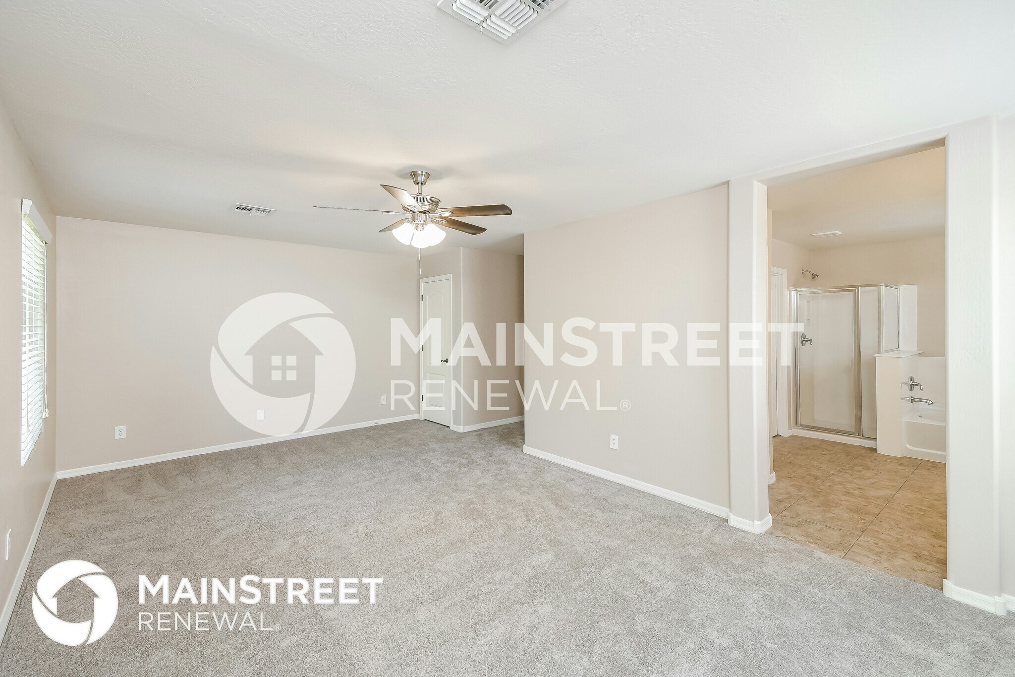 Building Photo - 4055 E Tulsa St