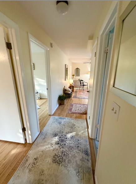Hallway - 91 Faith St