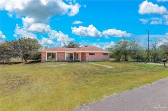 Building Photo - 26 Tiquisate Ave