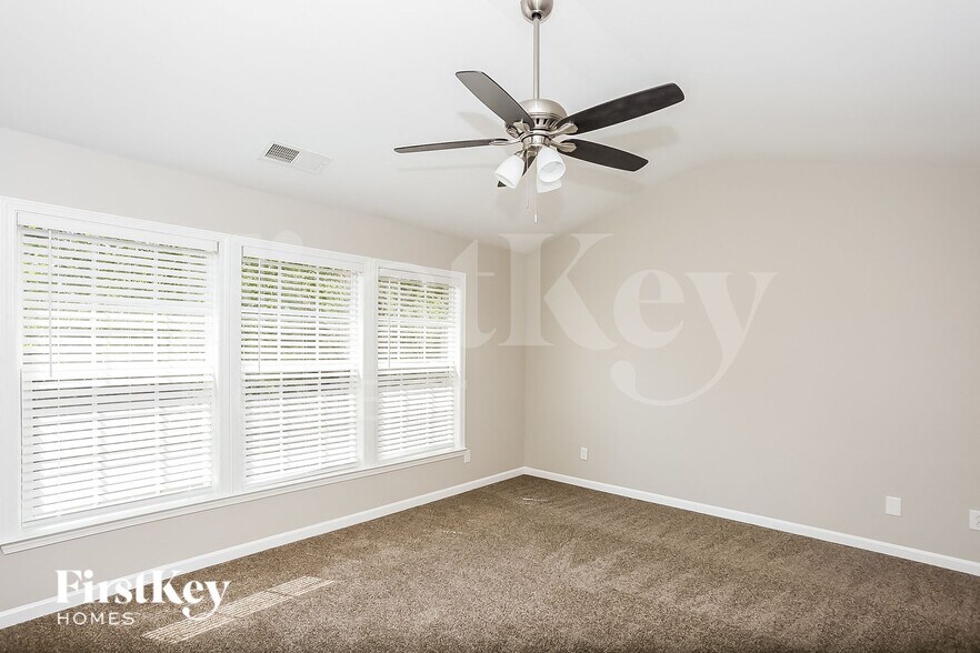 Building Photo - 4419 Hunter Ct