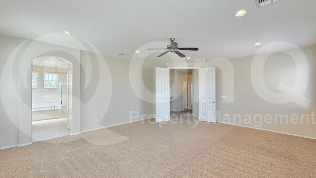 Building Photo - 4630 W Venture Ct