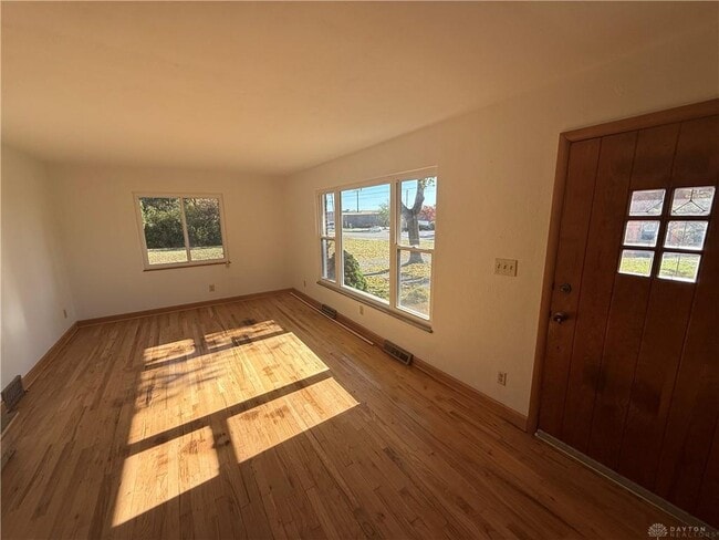 Building Photo - 3641 Maxton Rd