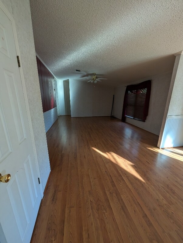 Building Photo - 8970 Birch Dr