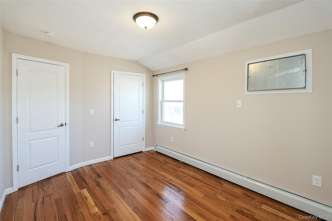 Building Photo - 241-01 Caney Rd