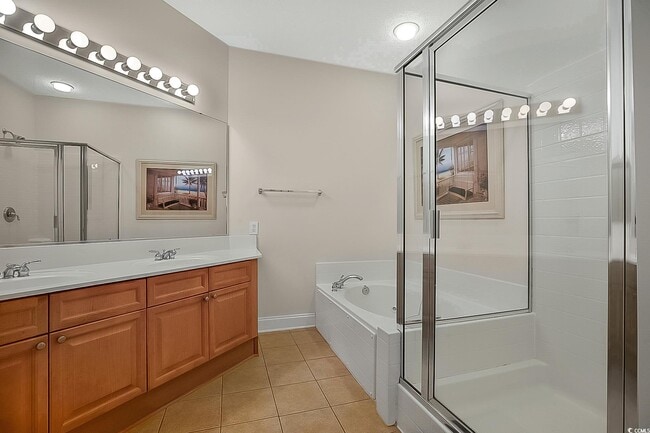 Building Photo - 6203 Catalina Dr