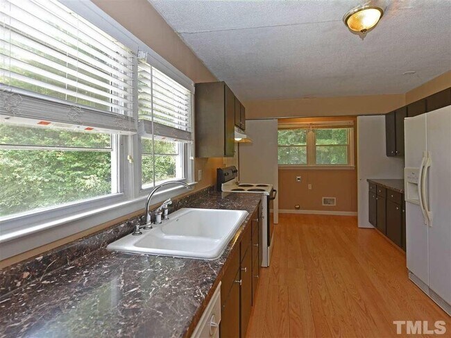 Building Photo - 5004 Louisburg Rd
