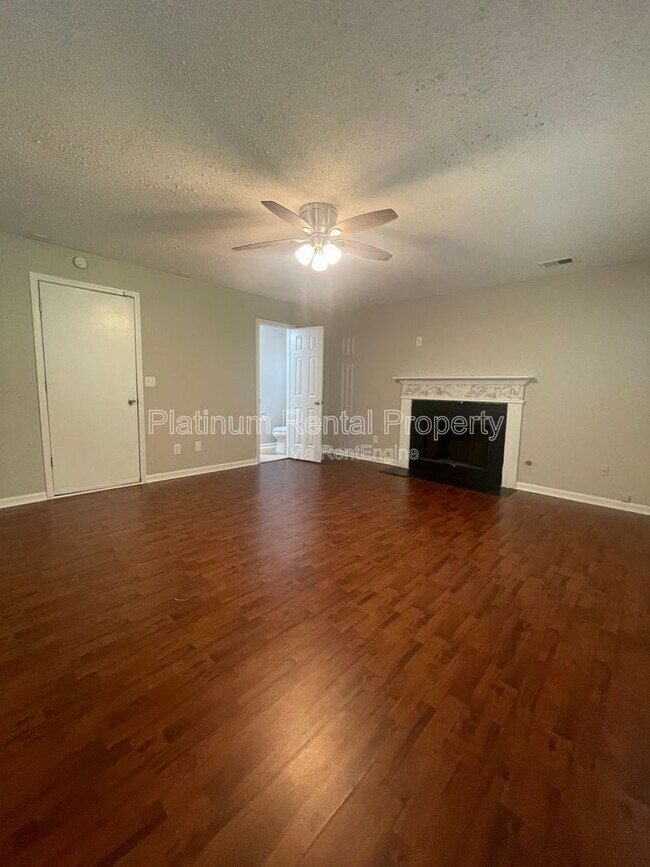 Building Photo - 3607 Waldrop Rd