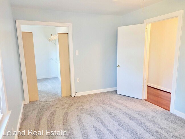 Building Photo - 4 br, 3 bath House - 1724 Sparrow Road