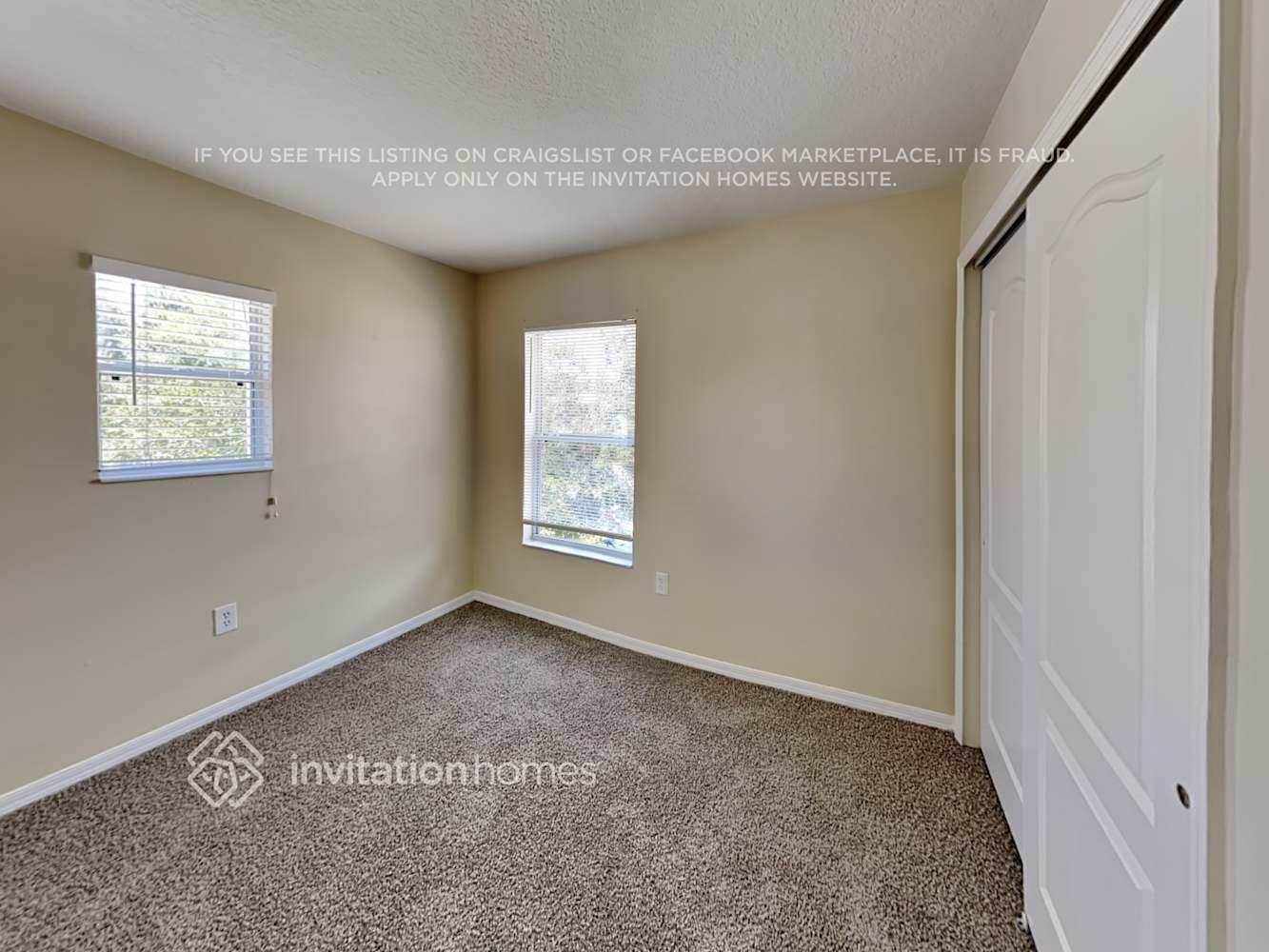 Building Photo - 9640 Simeon Dr