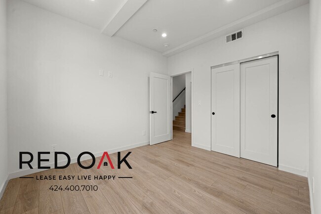 Building Photo - 415 N La Fayette Park Pl