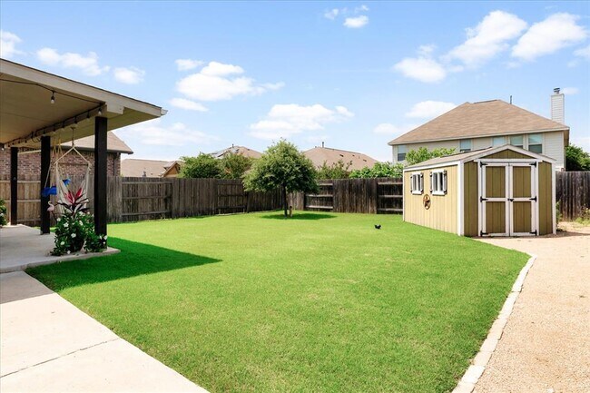 Building Photo - 211 Joseph Dr