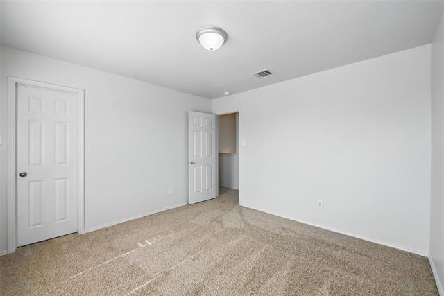 Building Photo - 318 Chisholm Trail
